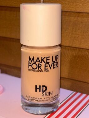 Make Up For Ever HD Skin Long-Lasting Waterproof Natural Matte Foundation